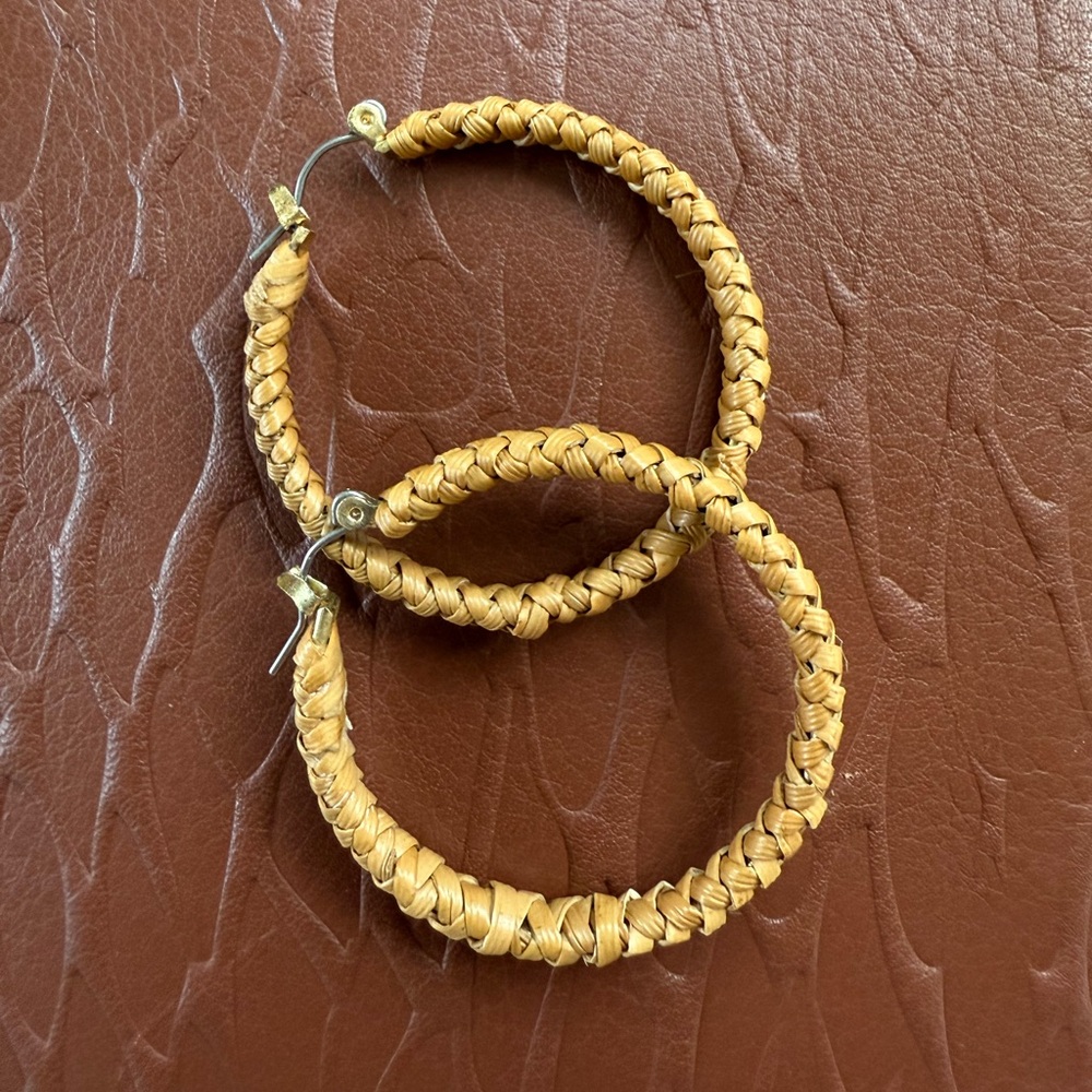 Lauhala Hoops